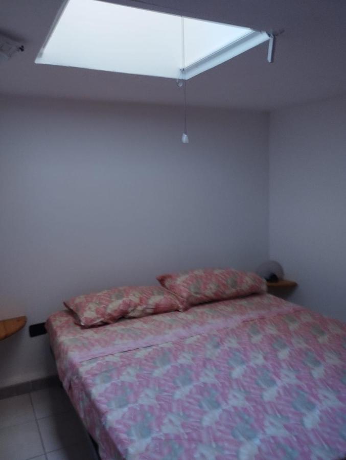 Casa Vacanze Cettina Home 3 Mt 50 Dal Mare Terra Mala Екстериор снимка